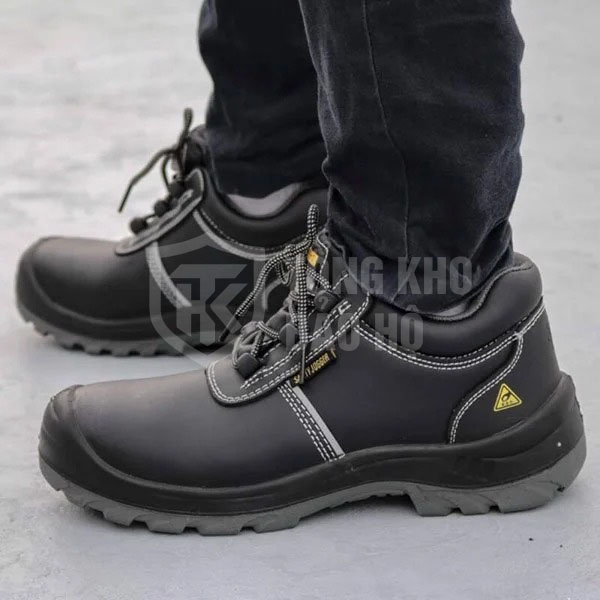Giày bảo hộ công trình Aura S3 Safety Jogger G112