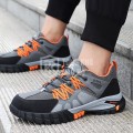 Giày bảo hộ lao động thể thao Z109 chống đinh, chống va đập bảo vệ đôi chân, Size 42