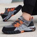Giày bảo hộ lao động thể thao Z109 chống đinh, chống va đập bảo vệ đôi chân, Size 42