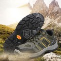 Giày bảo hộ lao động Z113 chống đinh, mũi thép chống dập hiệu quả, Size 42