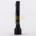 Đèn pin siêu sáng cỡ lớn tiêu chuẩn IPX4 loại sạc điện tiện lợi L109