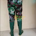 Ủng quần lội nước Hoa San đế vàng U112